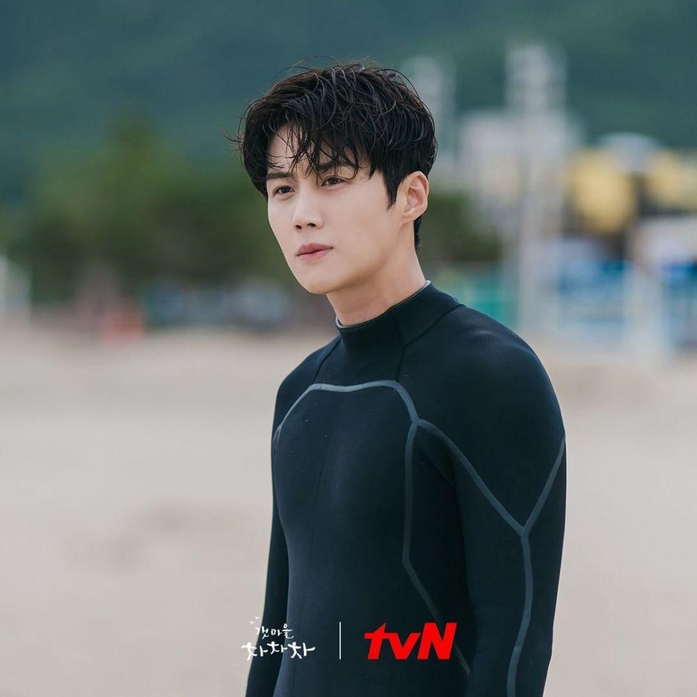 Kim Seon Ho di drama Hometown Cha-Cha-Cha (instagram.com/tvn_drama)