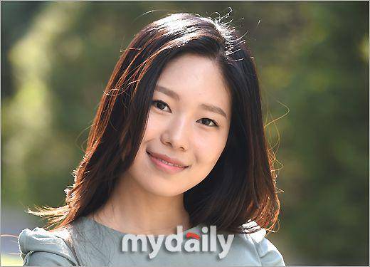 Park Ji Soo (m.mydaily.co.kr)