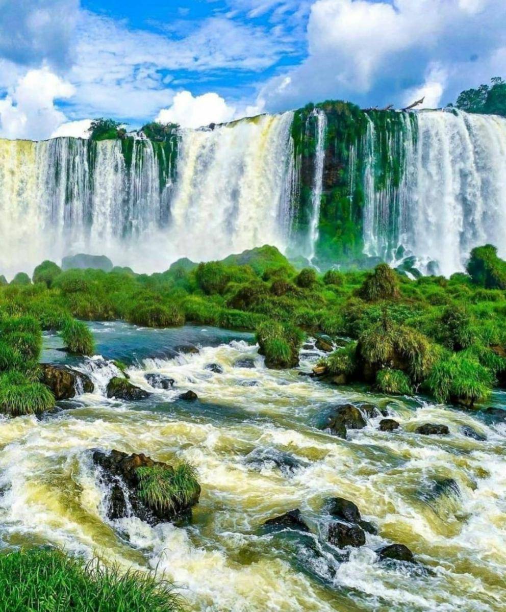 keindahan Air Terjun Iguazu (instagram.com/destinationsvibe)