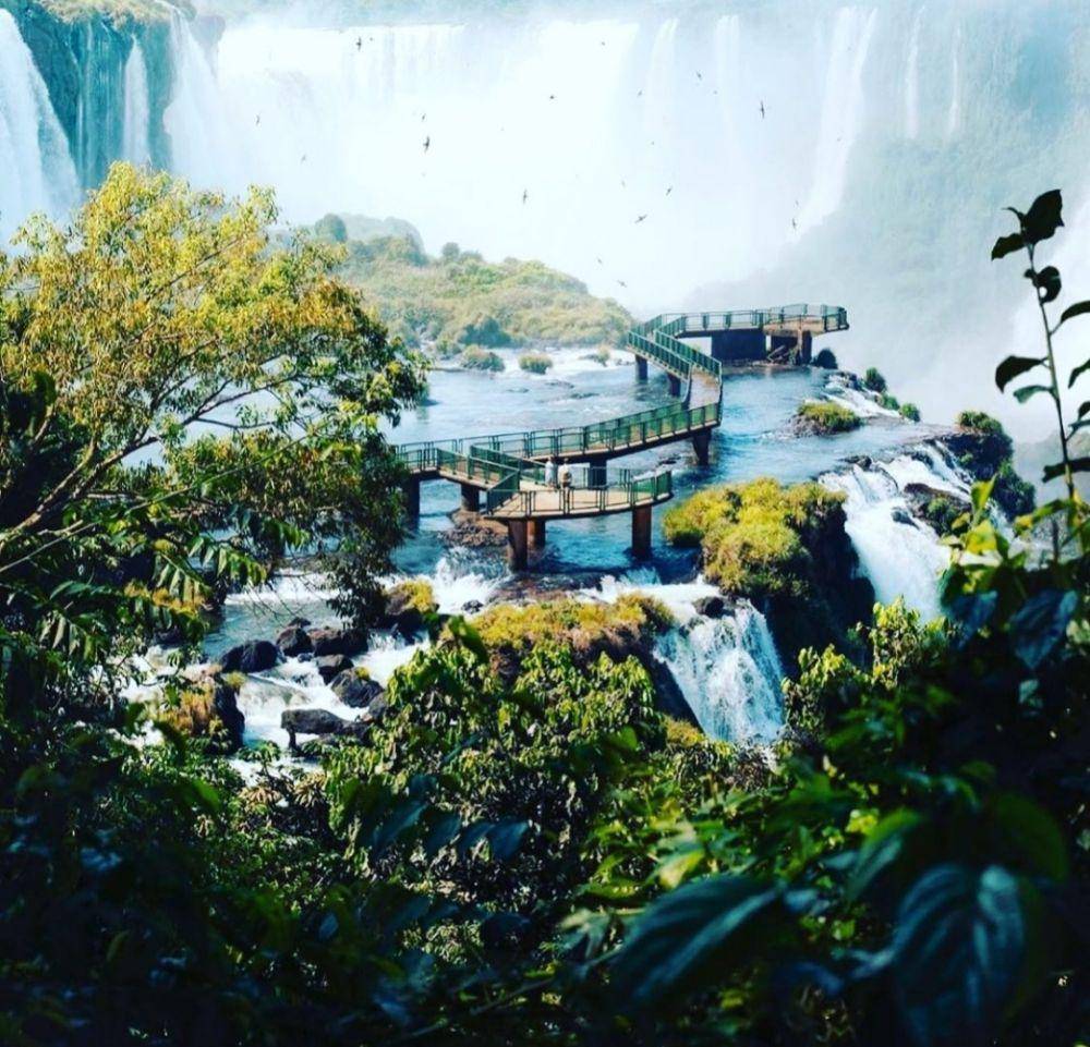 keindahan Air Terjun Iguazu (instagram.com/travel4anyone)