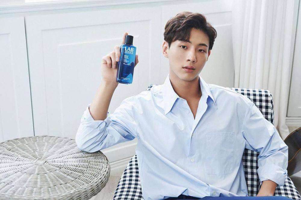 Ji Soo (instagram.com/actor_jisoo)