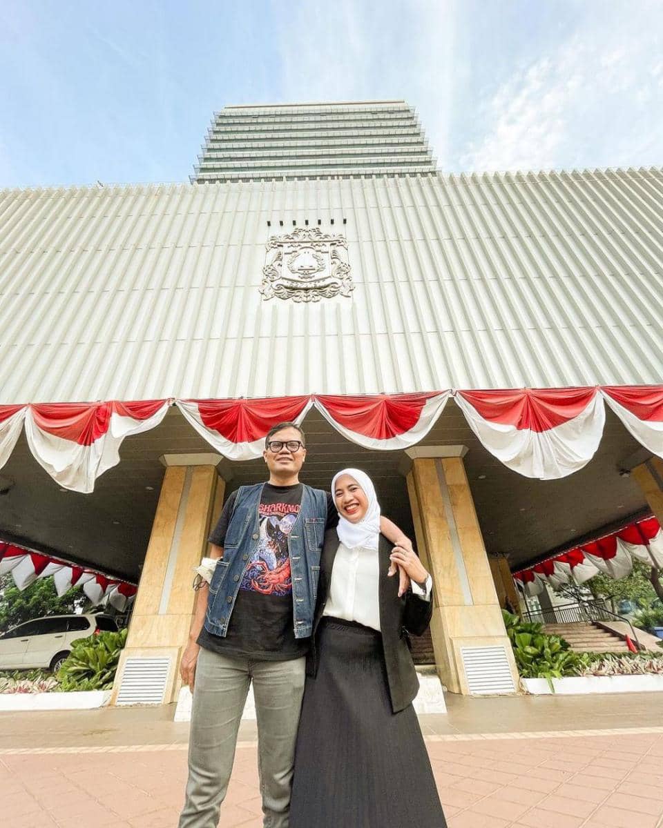 Soleh Solihun dan istri (instagram.com/solehsolihun)