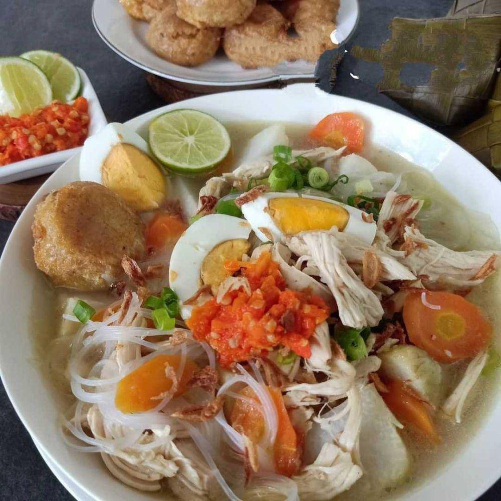 ilustrasi soto banjar (instagram.com/deviirwantari)