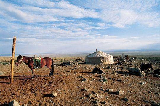 potret Gurun Gobi (youngpioneertours.com)