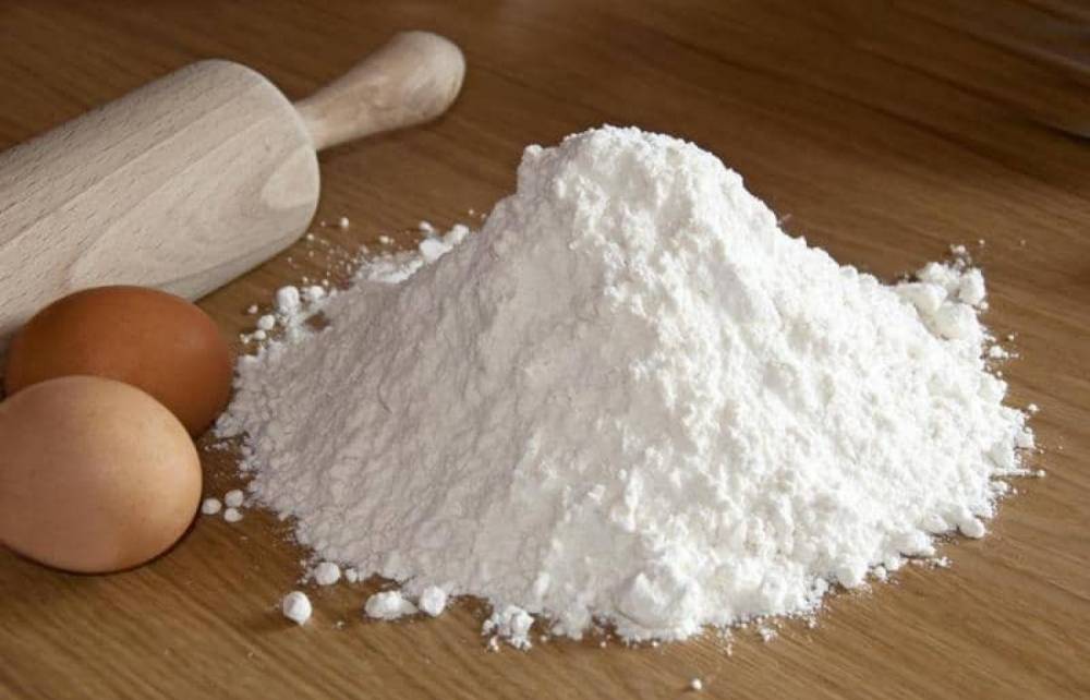 ilustrasi tepung untuk bahan kue pepe (makanabis.com)