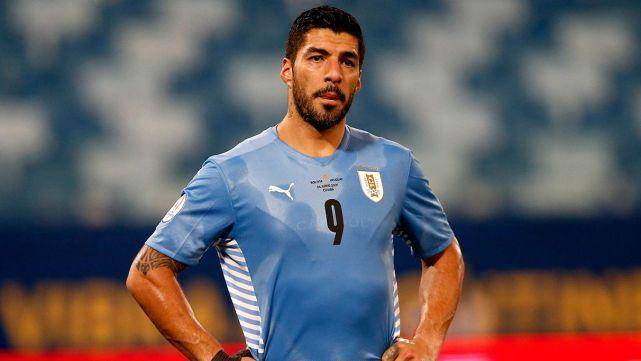 potret Luis Suarez bersama Uruguay (fcbarcelonanoticias.com)