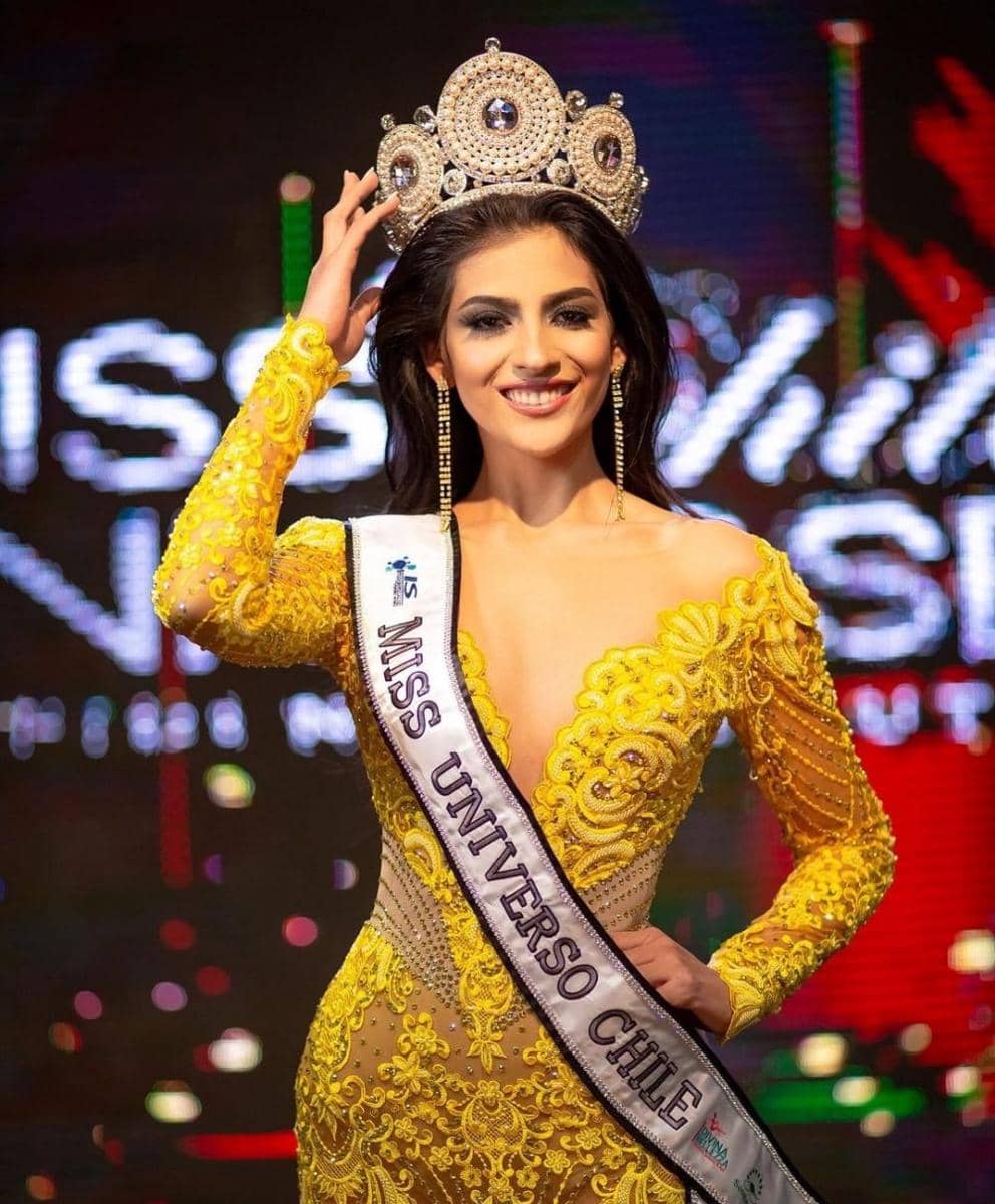 Antonia Cristal (instagram.com/antonia_cristal)