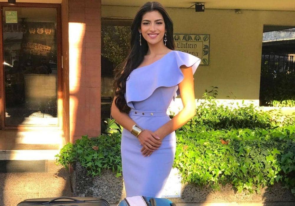 Antonia Cristal (instagram.com/antonia_cristal)