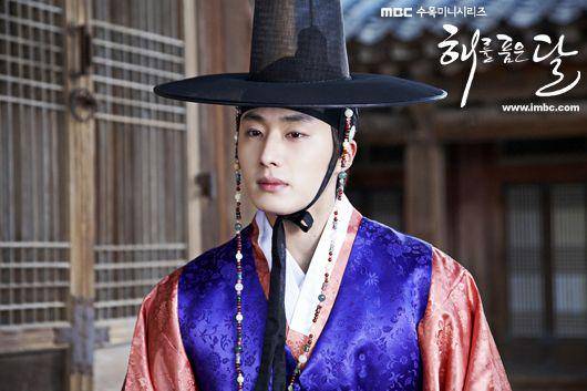 Jung Il Woo di The Moon That Embraces The Sun (program.imbc.com)