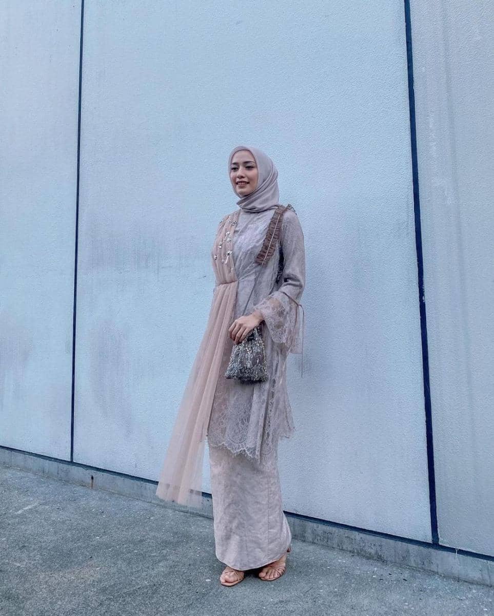 Style Mega Iskanti (instagram.com/megaiskanti)