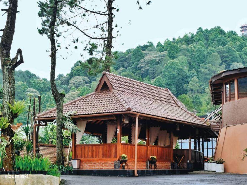 Resto Bumi Aki (instagram.com/bumiaki)