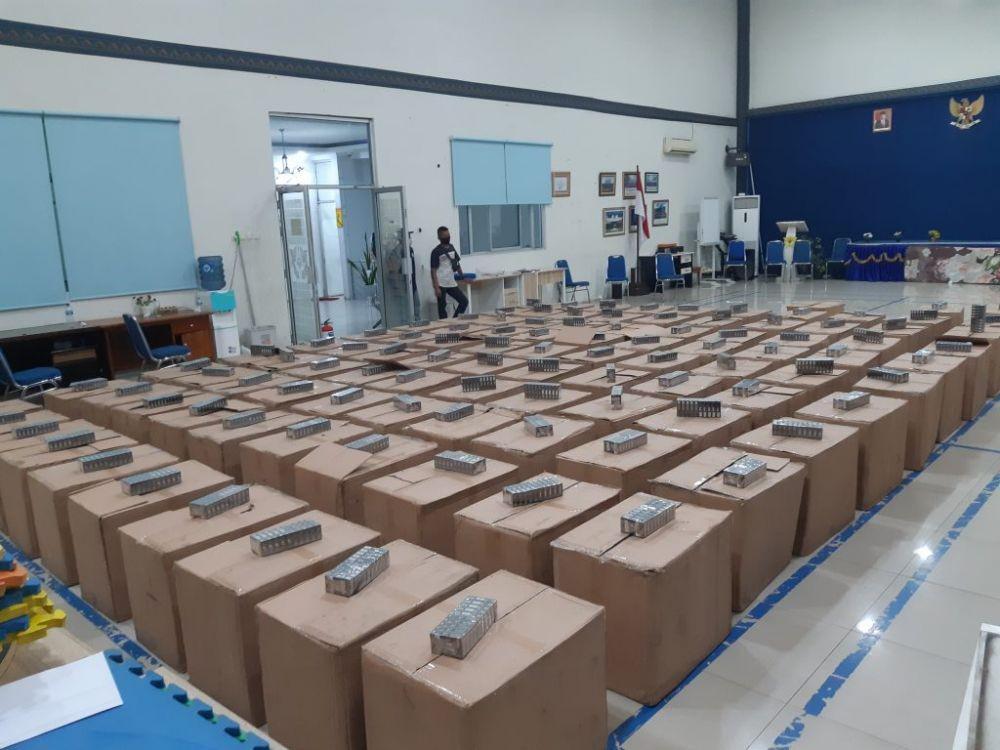 KPPBC Bandar Lampung melakukan penindakan terhadap 2.210.200 juta batang rokok non cukai alias ilegal. (IDN Times/Istimewa)