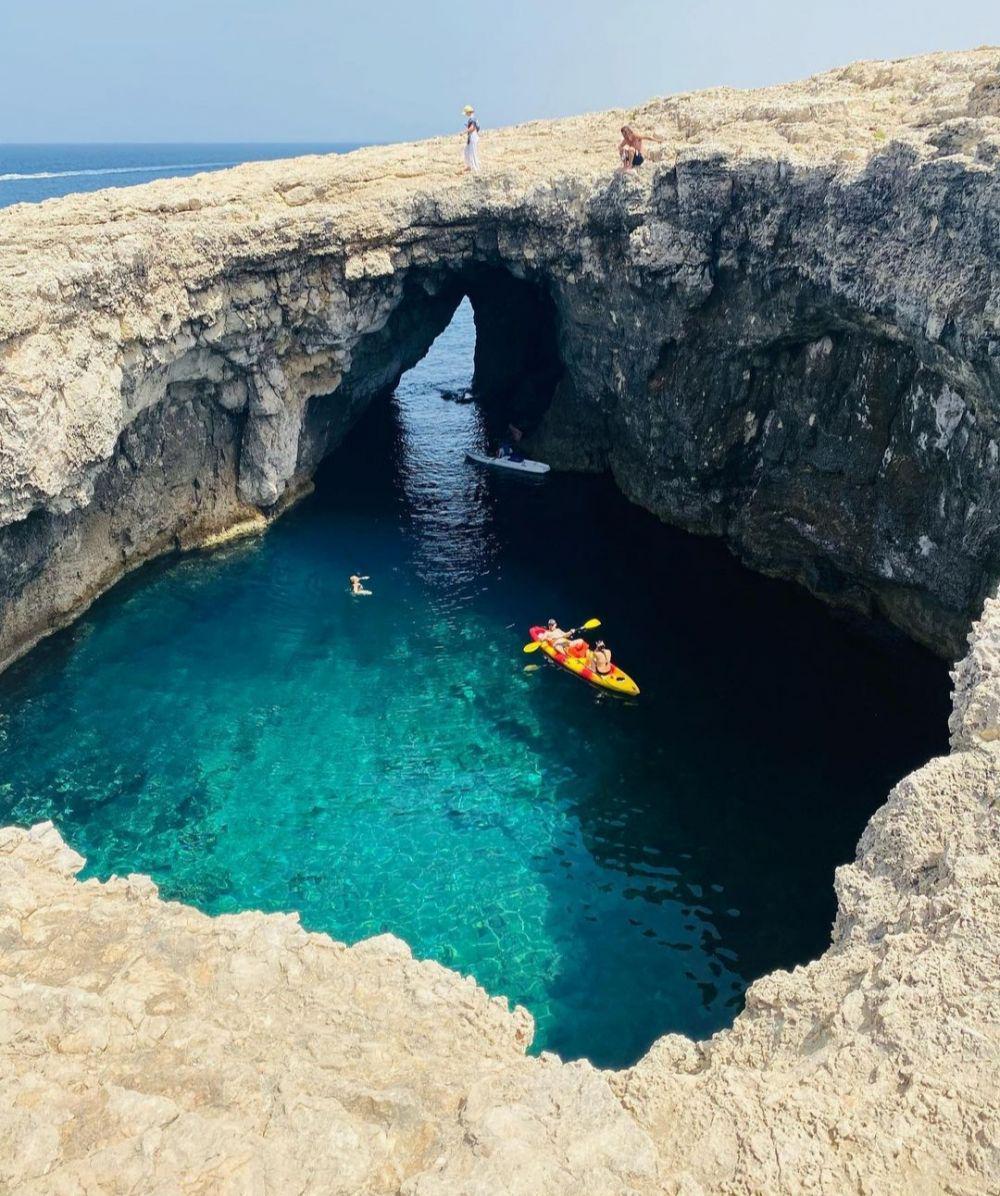 Mellieha Bay (instagram.com/jejetrip)
