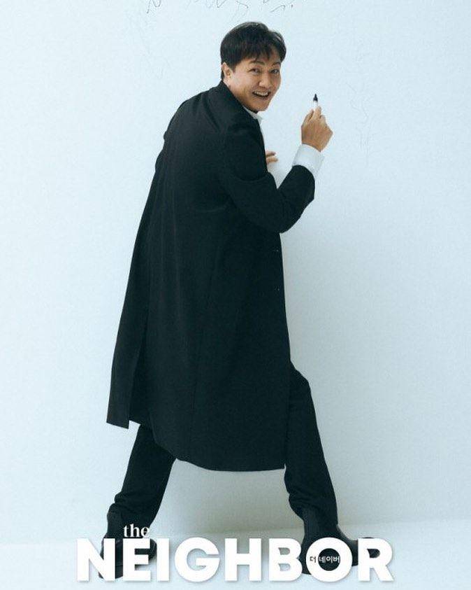 Jung Woong In (instagram.com/enter_just)