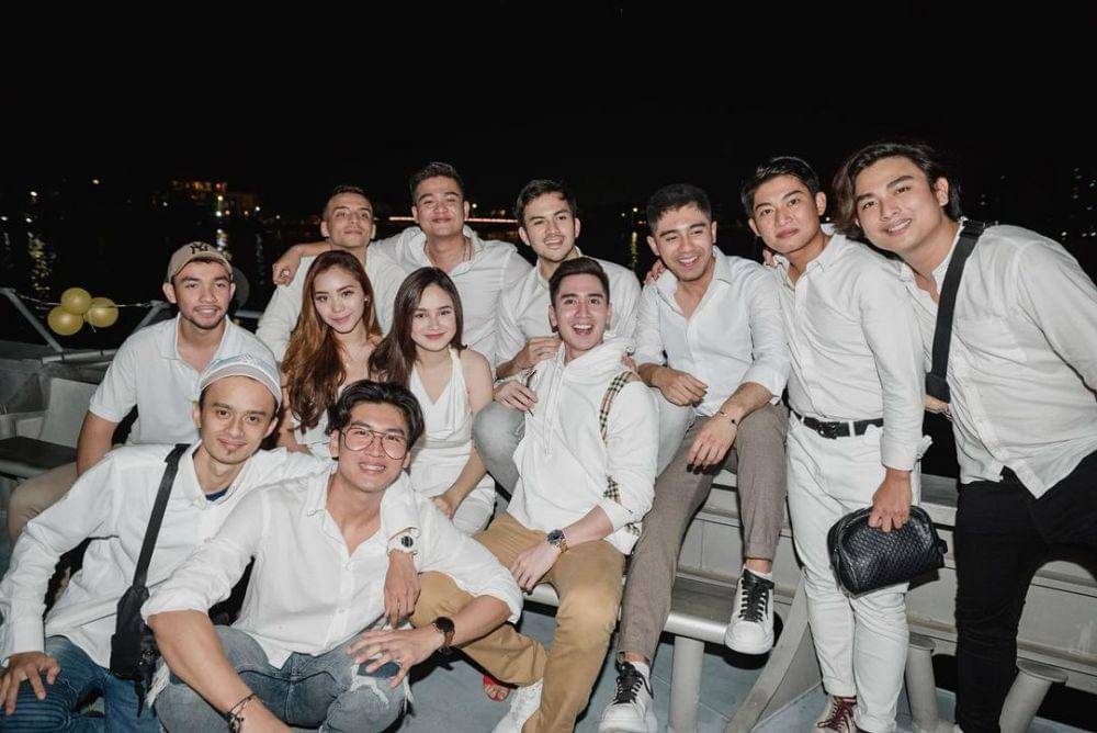 potret perayaan ulang tahun ke-25 Verrell Bramasta (instagram.com/bramastavrl)