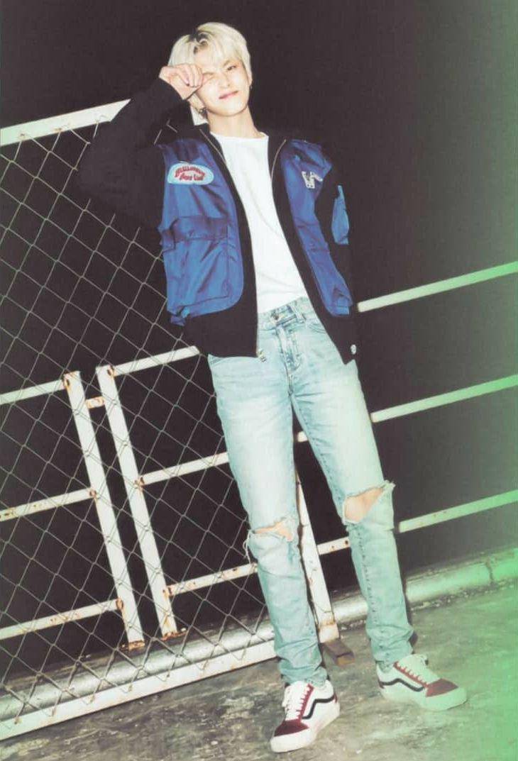 Outfit Asahi Treasure (instagram.com/ygtre4sure526)