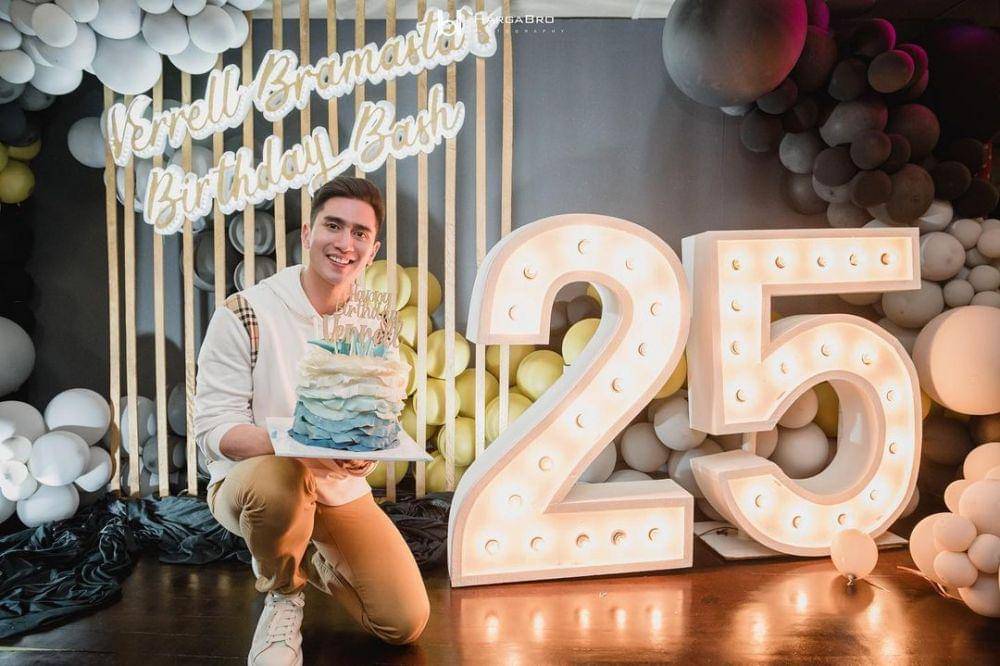 potret perayaan ulang tahun ke-25 Verrell Bramasta (instagram.com/bramastavrl)