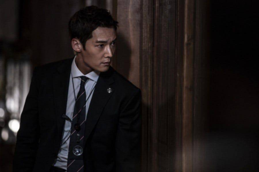 Choi Jin Hyuk di drama The Last Empress (Dok. SBS)
