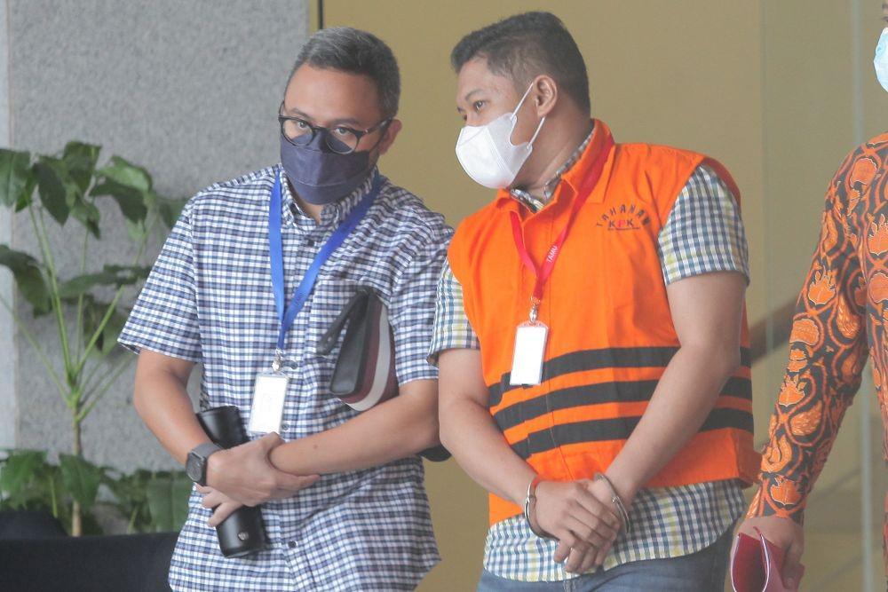 Mantan penyidik KPK Stepanus Robin Pattuju (ANTARA FOTO/Reno Esnir)