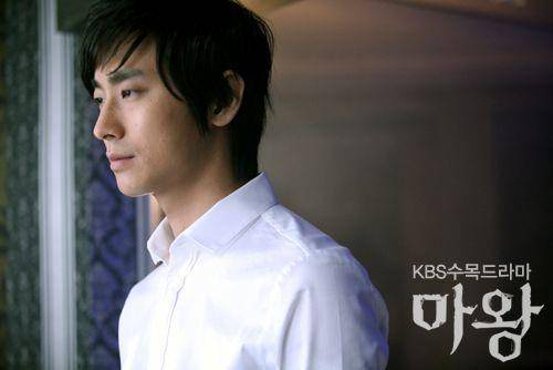 Ju Ji Hoon dalam drama Lucifer (dok. KBS)