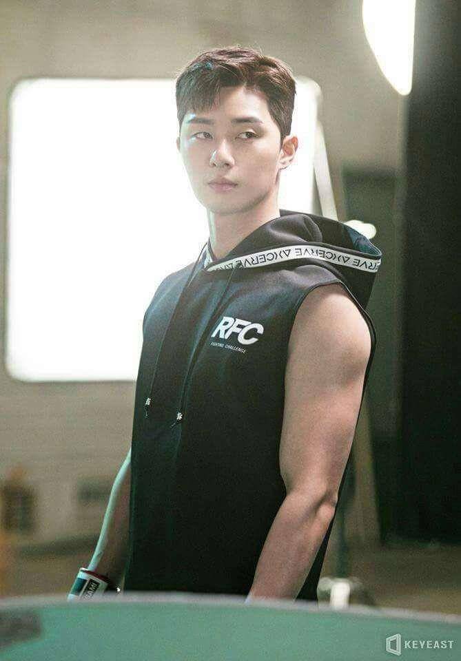 Park Seo Joon dalam drama Fight for My Way (dok. Keyeast Entertainment)