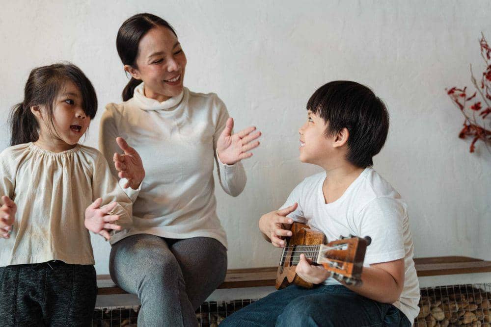 5 Hal Sederhana yang Bisa Membuat Anak Merasa Bahagia, Wajib Tahu!