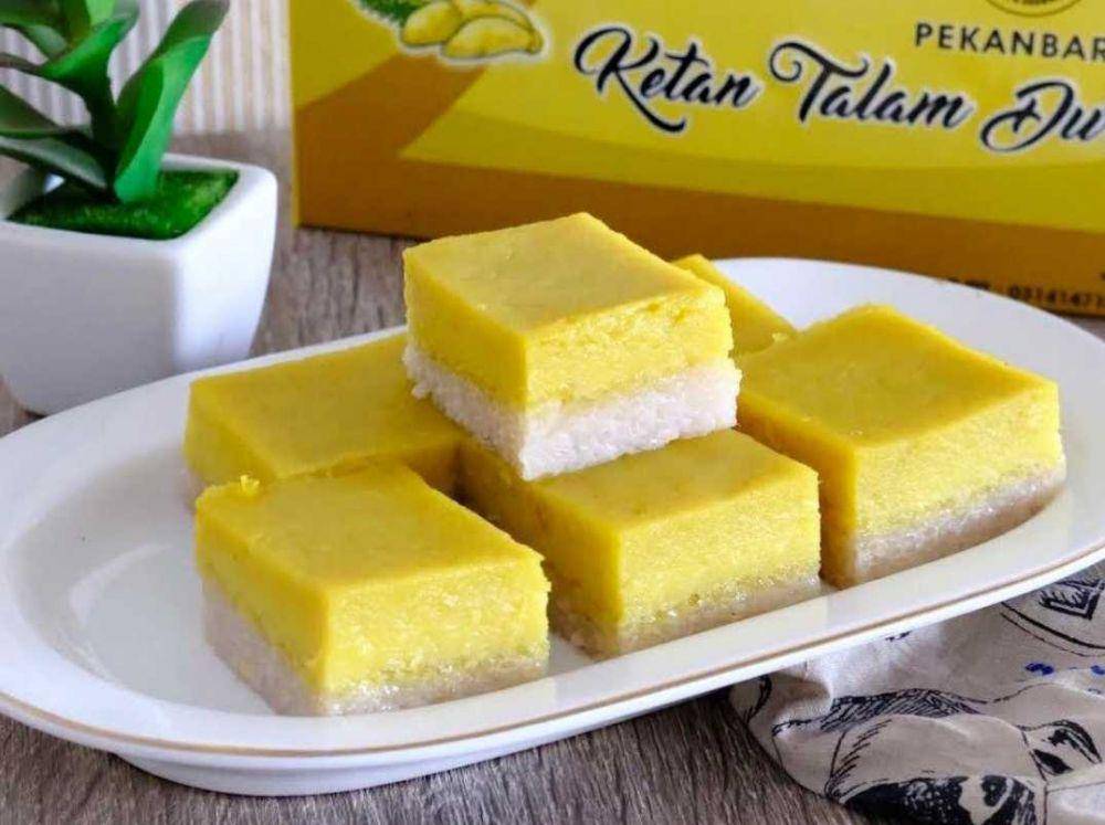 Talam durian (instagram.com/rumahkueviera)