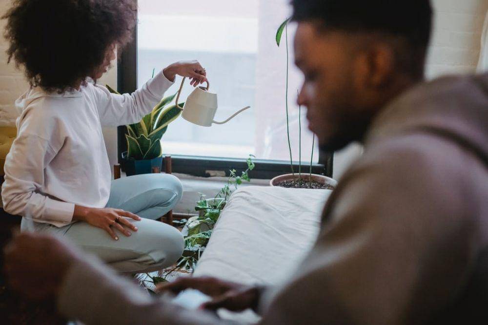 ilustrasi pasangan (pexels.com/andres-ayrton)