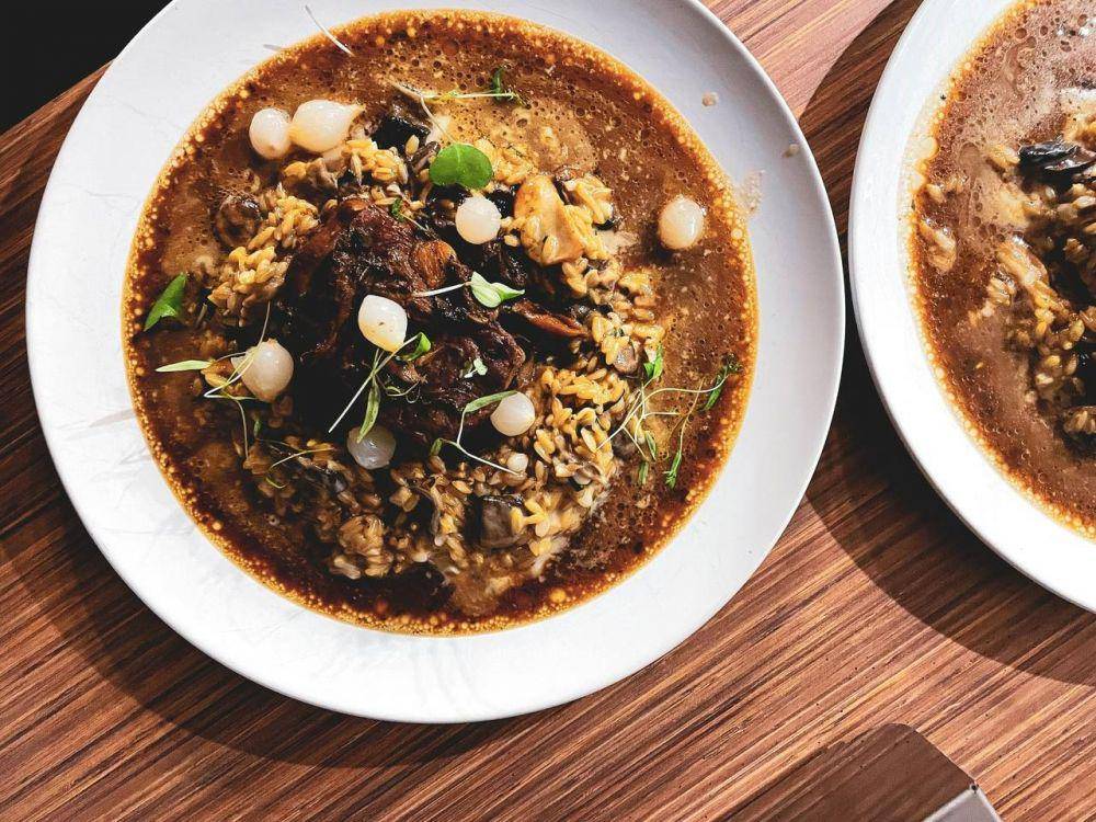 ilustrasi mushroom bourguignon (unsplash.com/sigmund)