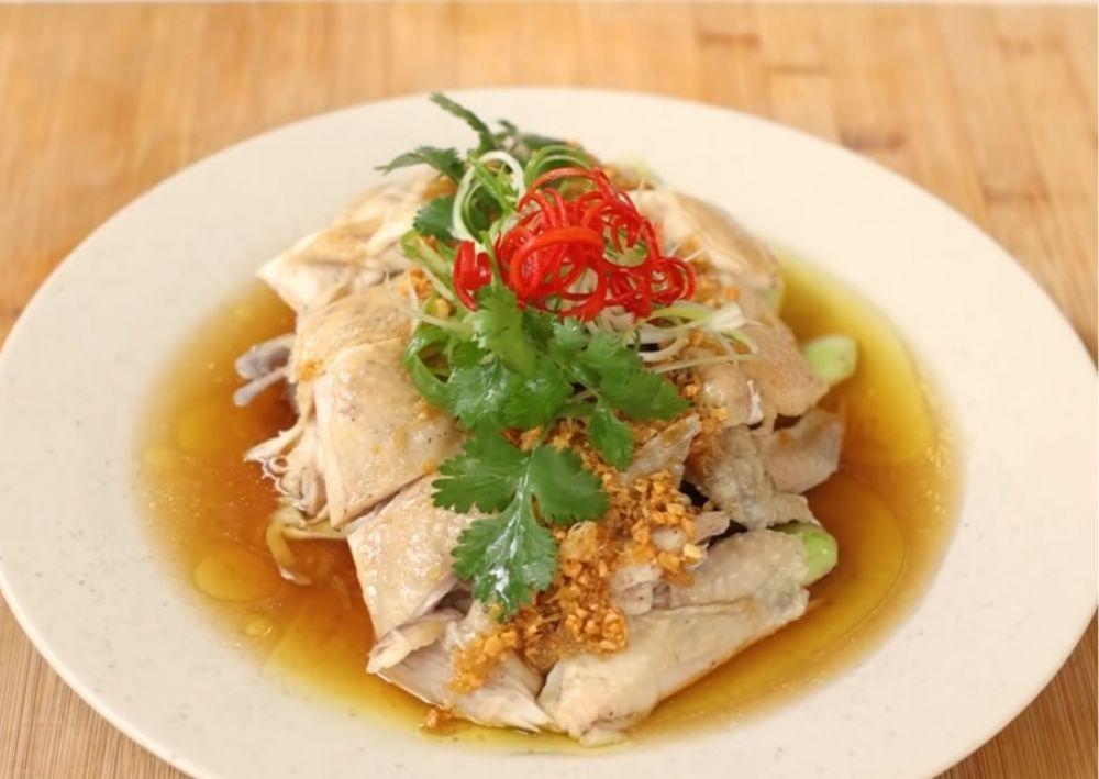 9 Tips Praktis Memasak Ayam Tim Jahe, Dijamin Juicy dan Aromatik