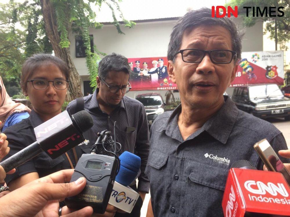 Seminar Rocky Gerung di UNAIR Dibatalkan Saat Hari H