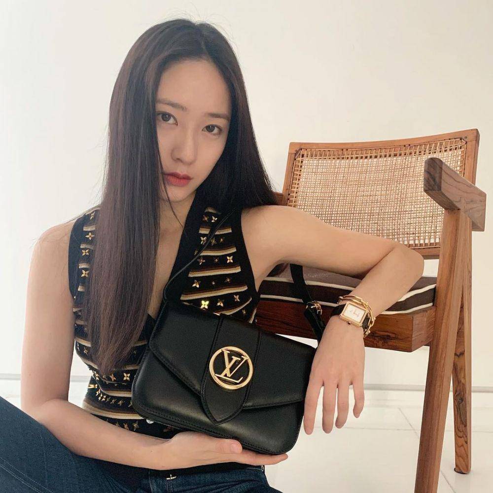 Krystal Jung (Instagram.com/vousmevoyez)