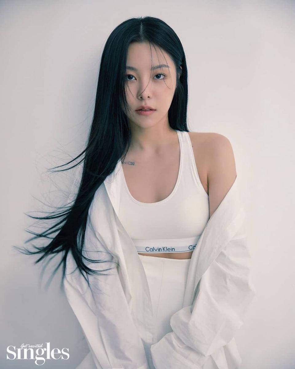 Wheein Mamamoo (instagram.com/whee_inthemood)