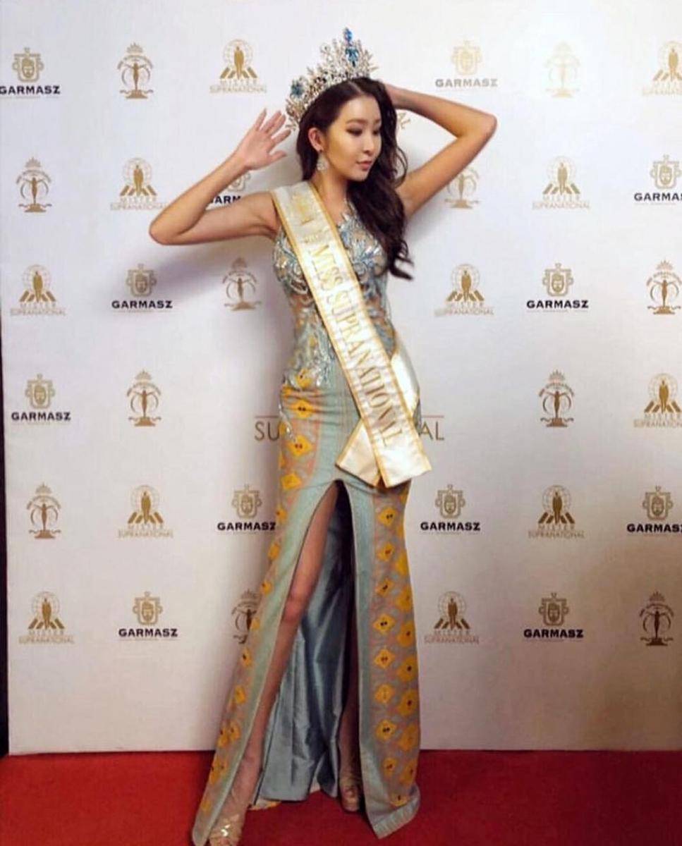Miss Supranational 2017 (instagram.com/anazofficial)