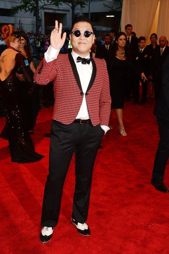 PSY di Met Gala 2013 (dok. koreaboo)