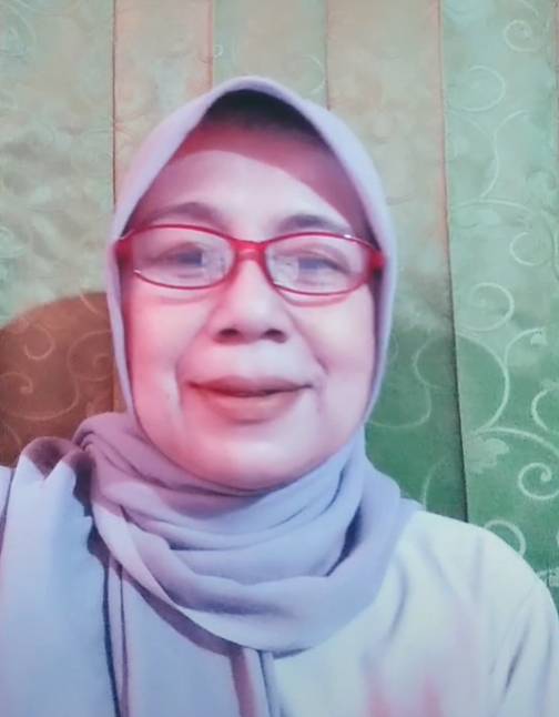 Ibu viral nyanyi Yamet Kudasi (TikTok.com/dewiismah)