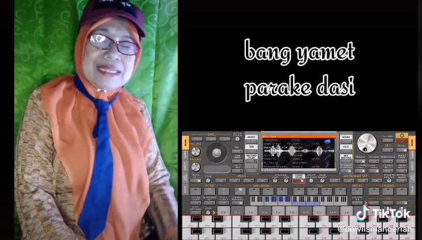 Ibu viral nyanyi Yamet Kudasi (TikTok.com/dewiismah)