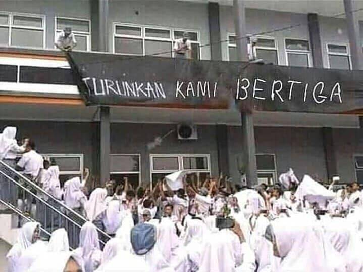 meme ambigu (instagram.com/meme.wkwk)