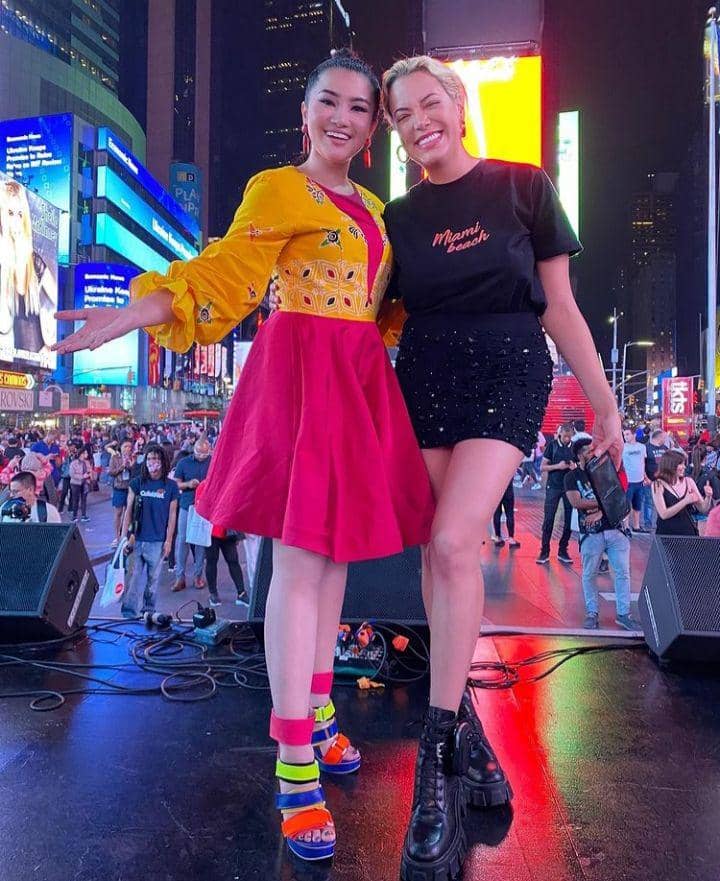 Fitri Carlina (instagram.com/fitricarlina)