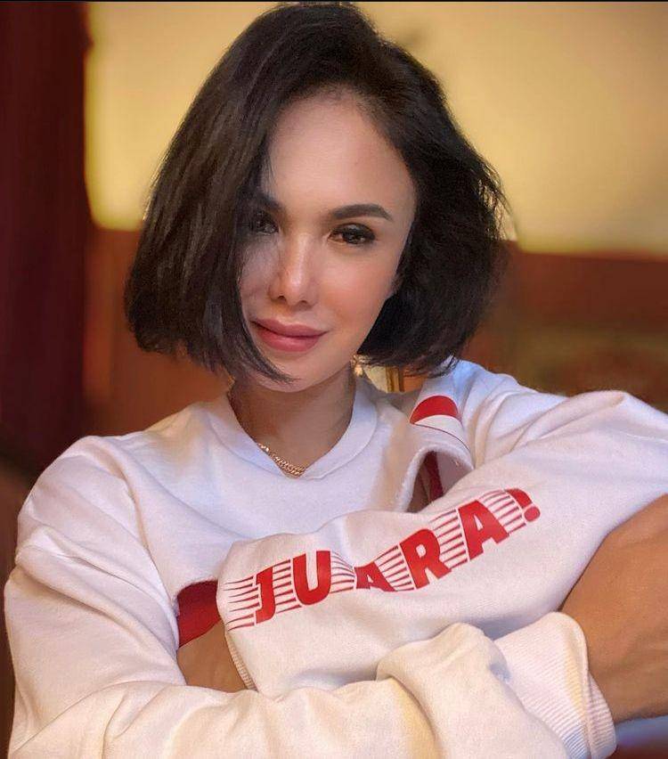 Yuni Shara (instagram.com/yunishara36)