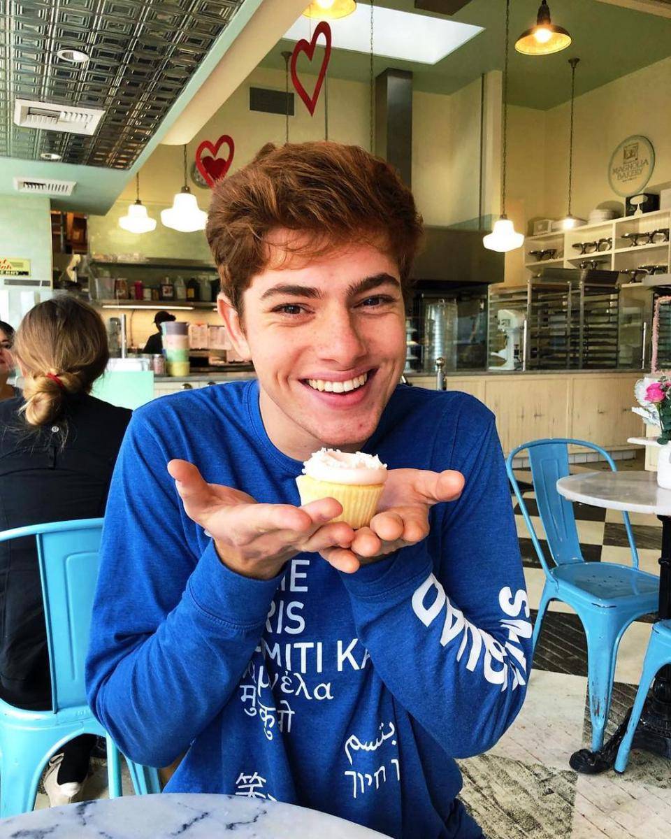 Markian Benhamou (instagram.com/markianb)