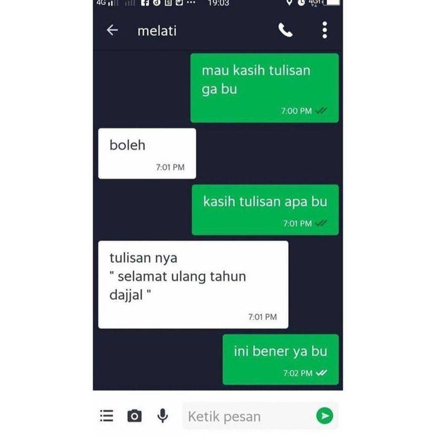 chat order makanan di ojek online (twitter.com/txtdariojoll)