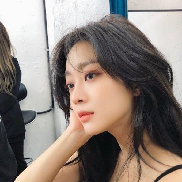 Jo Bo Ah (instagram.com/xxadoraa)