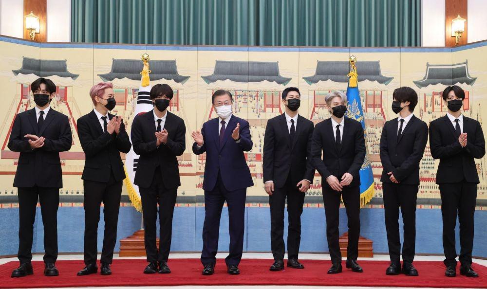 5 Keistimewaan Paspor Diplomatik Korea Selatan yang Dipegang BTS