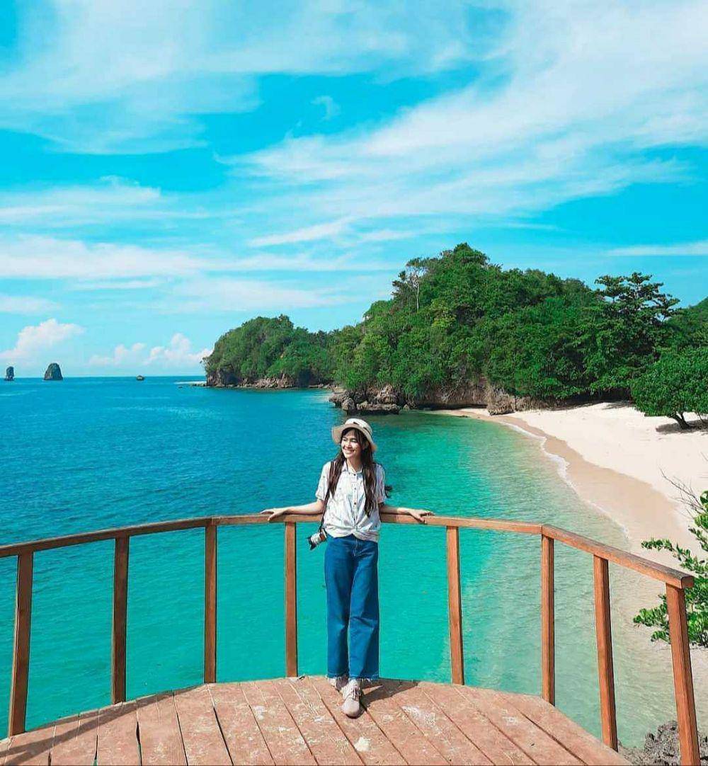 Pantai Tiga Warna (instagram.com/infomalangraya)