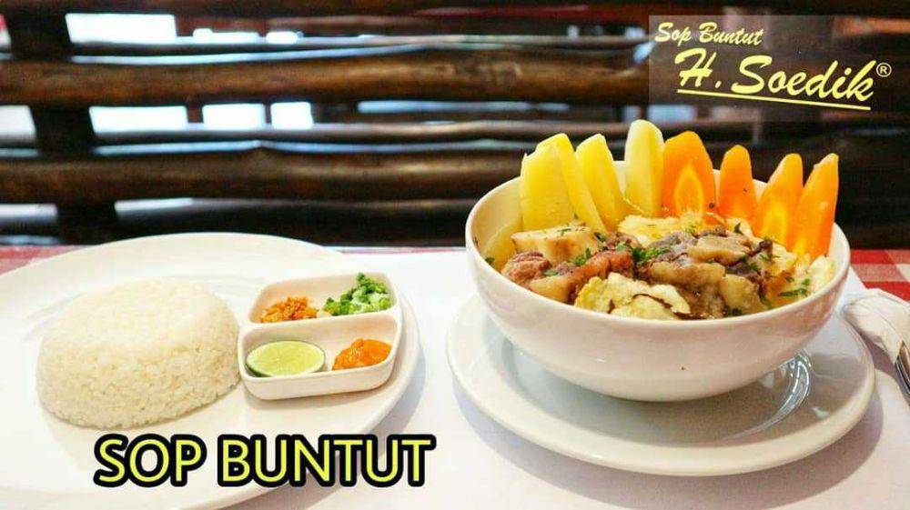 Sop Buntut H Soedik (instagram.com/meongculinary)