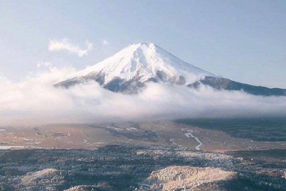 Gunung Fuji (instagram.com/ourtraveldiaryy_)