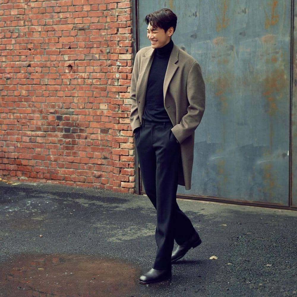 ootd Kim Young Kwang (instagram.com/aksakfn12)
