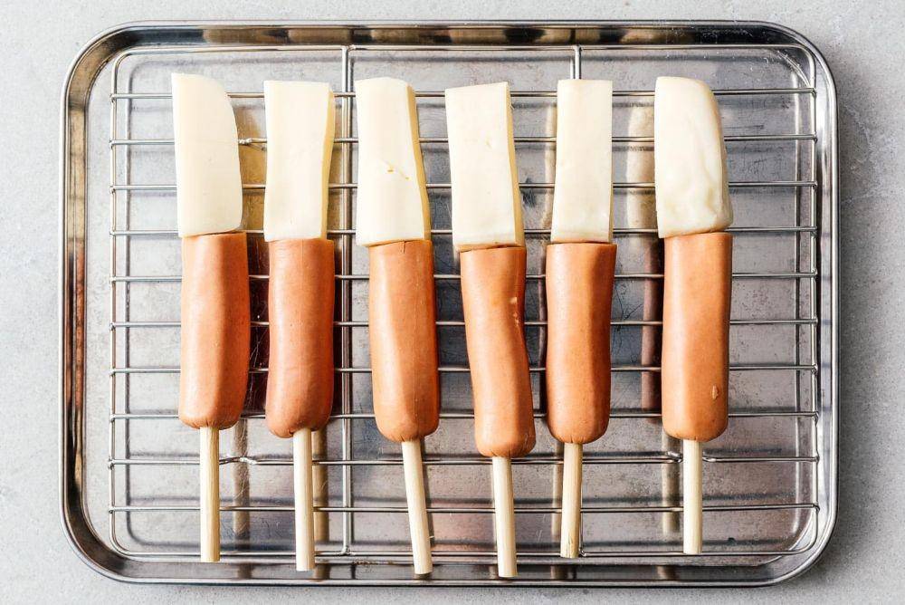 Corndog (iamafoodblog.com)