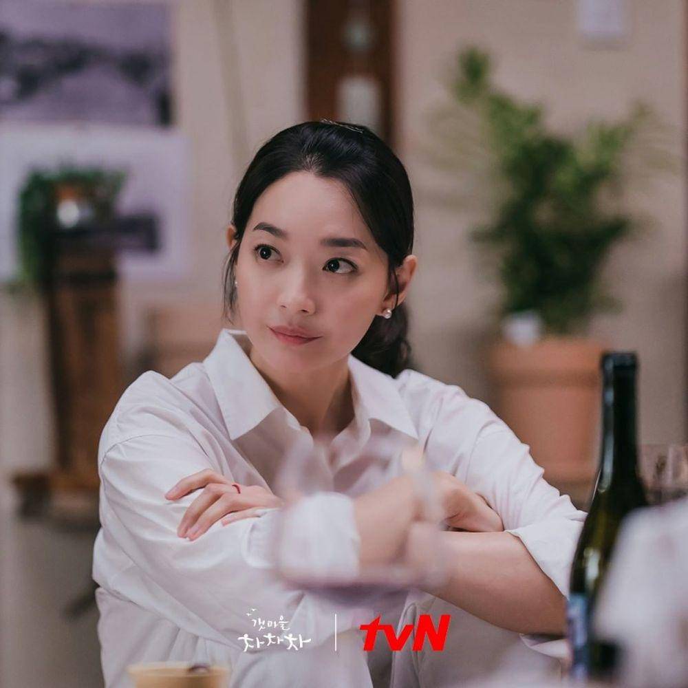 Shin Min Ah di drama Hometown Cha-Cha-Cha (instagram.com/tvn_drama)